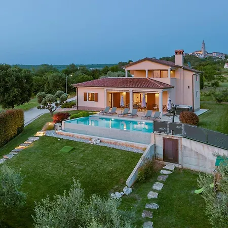 Villa Kadore