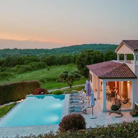 Villa Kadore *